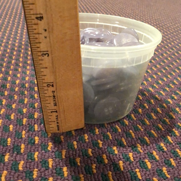 NWOT lot of grey 4 hole buttons for crafts or sewing - Picture 10 of 12